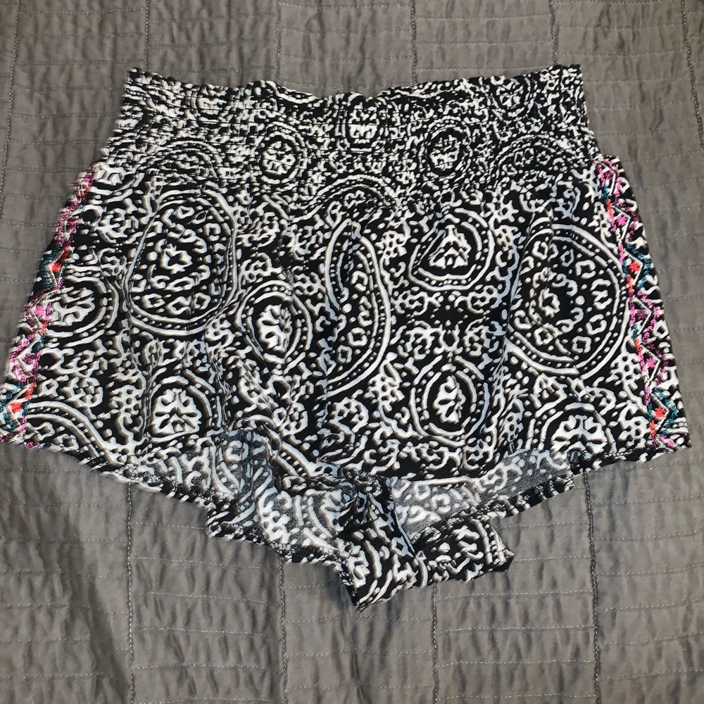 LA Hearts flowy shorts